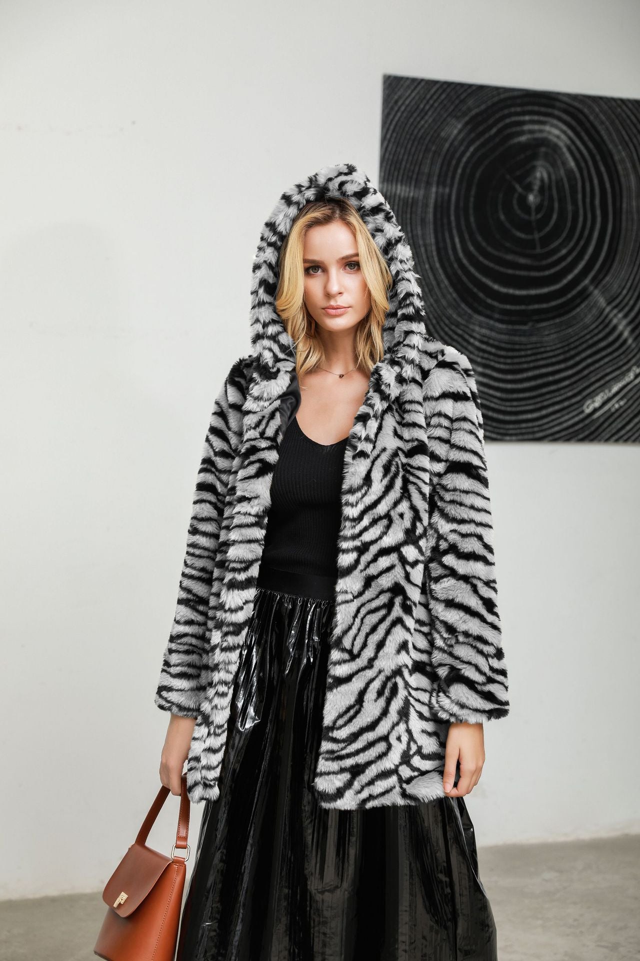 Winter Super Thick Hooded Big Tiger Pattern Coat Furry Mid-Length Women Faux Fur Coat